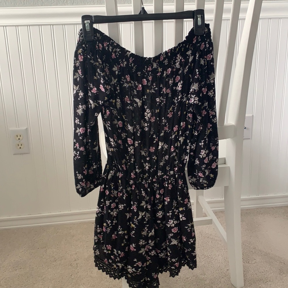 Abercrombie & Fitch (Size XS) Floral Romper
